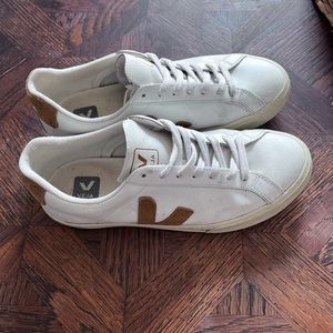 Veja sneakers